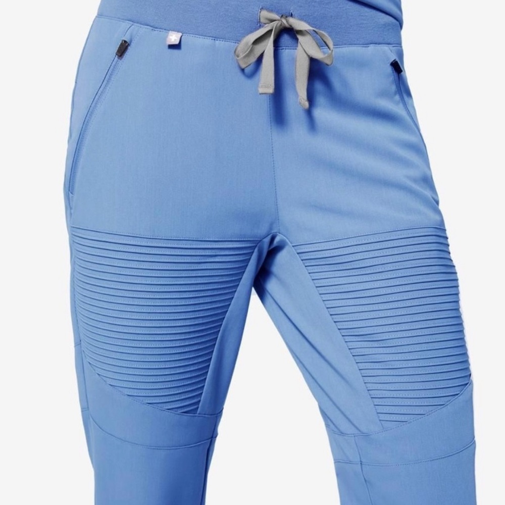 Ceil Figs Esteli Moto Jogger Scrub Pant Small - Make an offer 😊